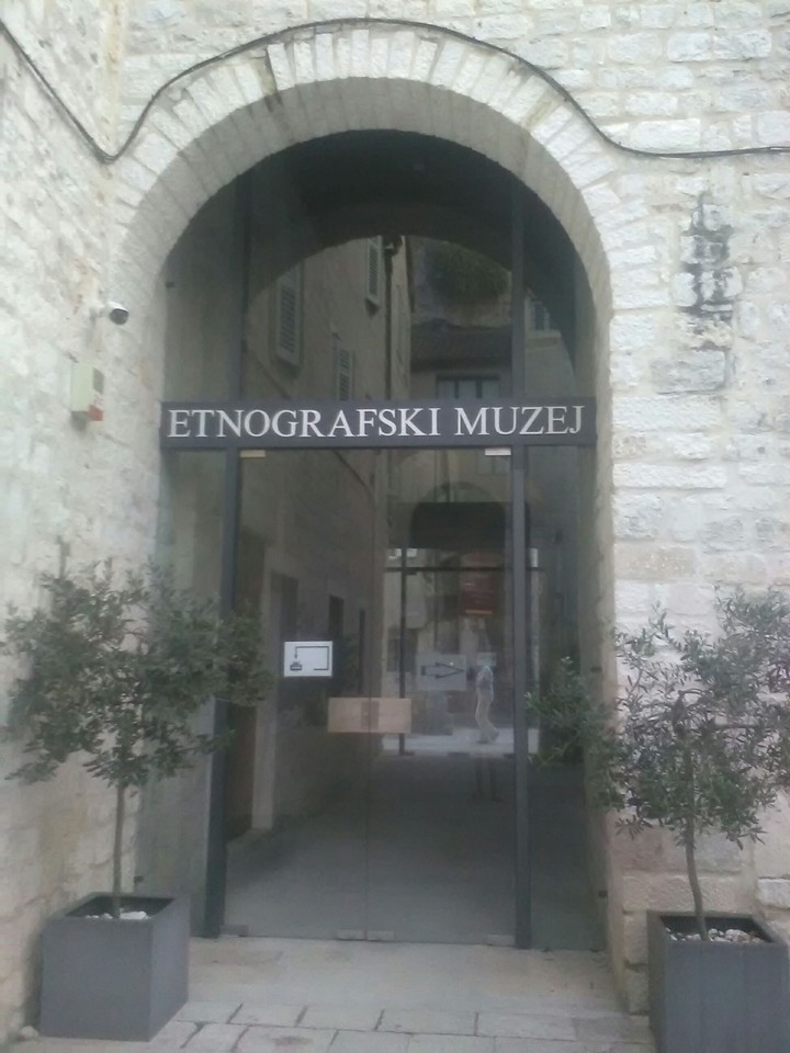 mjuzejum