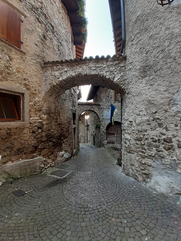 vicolo