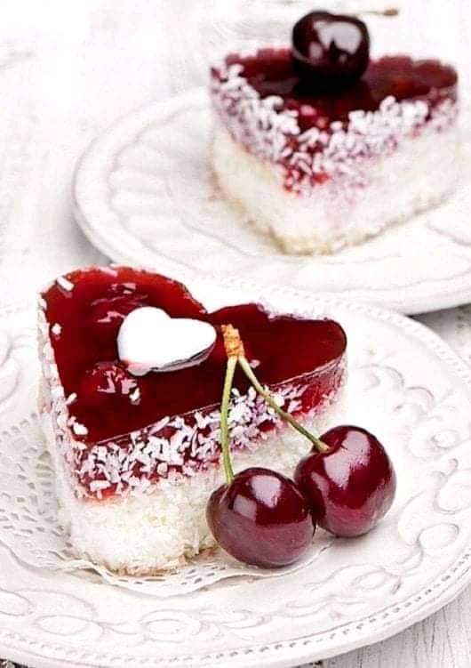 (｡◍❤ ᵌ❤｡◍)