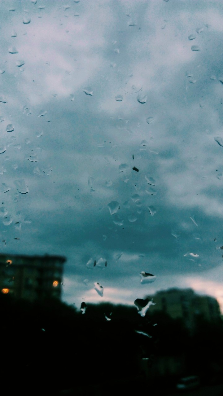 it's raining