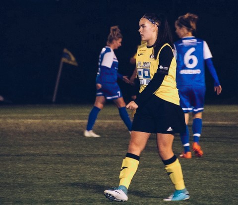 Soccerball player