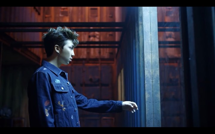 BTS(방탄소년단) - 'FAKE LOVE'*Album: Love Yourself: Tear
