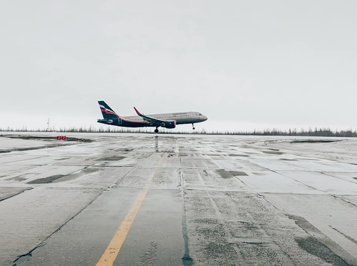 airplane
