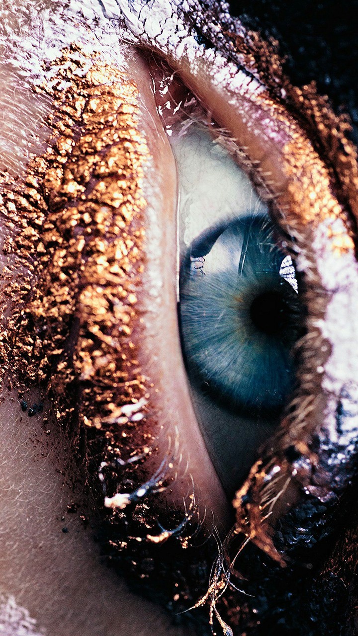 Eye