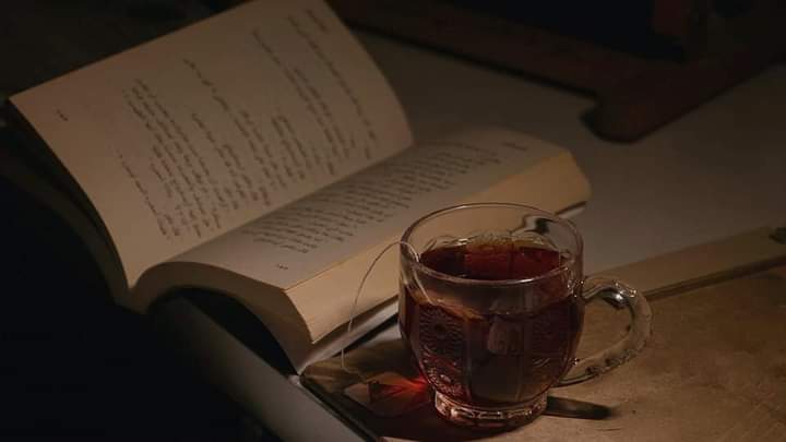 Deep reading and tea away from the noise of the world ??‍♀