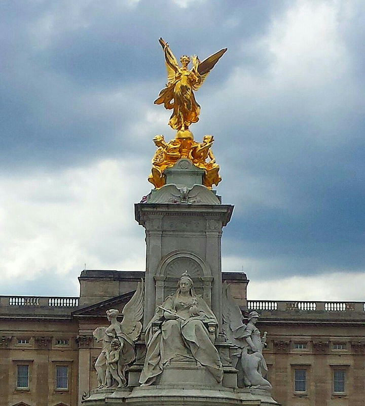 Buckingham Palace