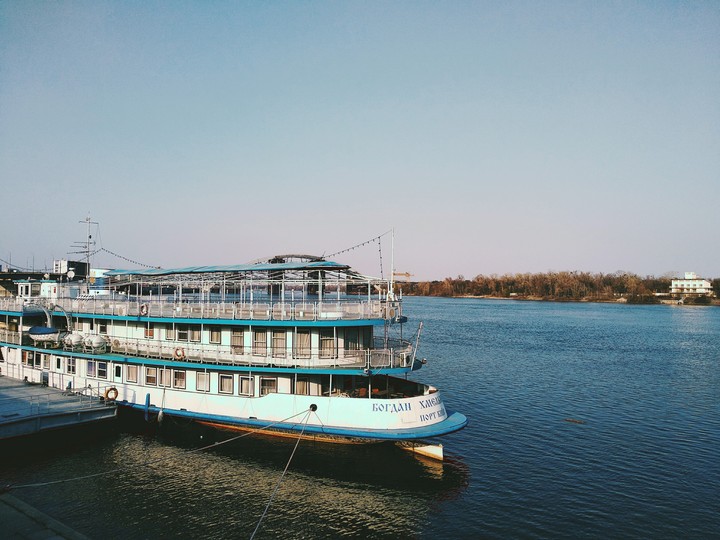 the ship by the river