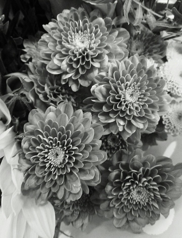b&w