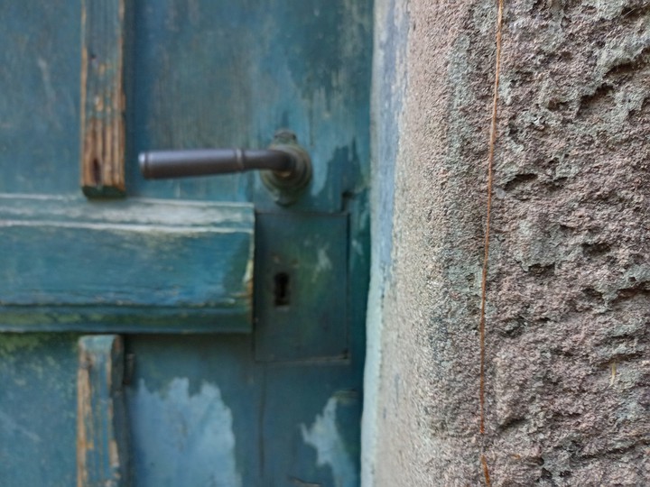 open or close