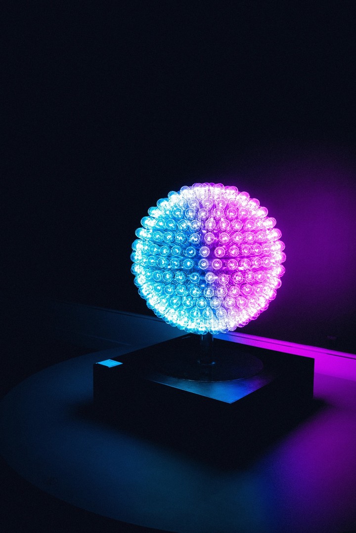 Shiny/Disco ball