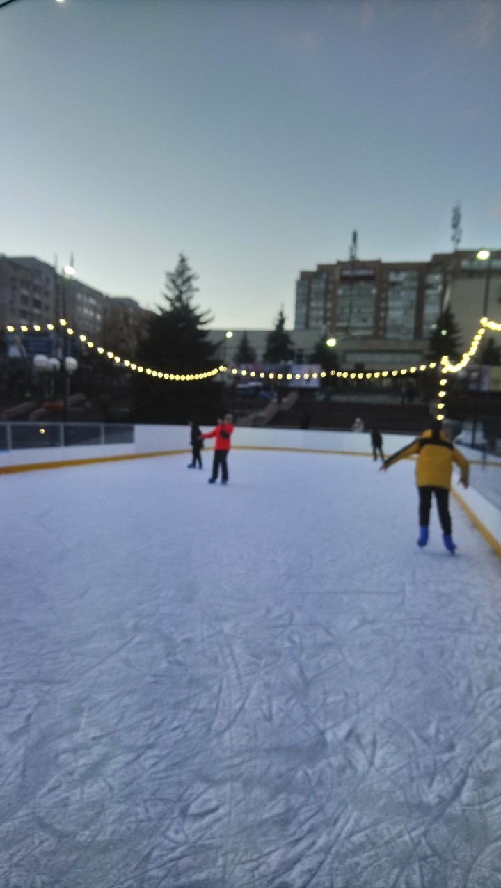 ⛸