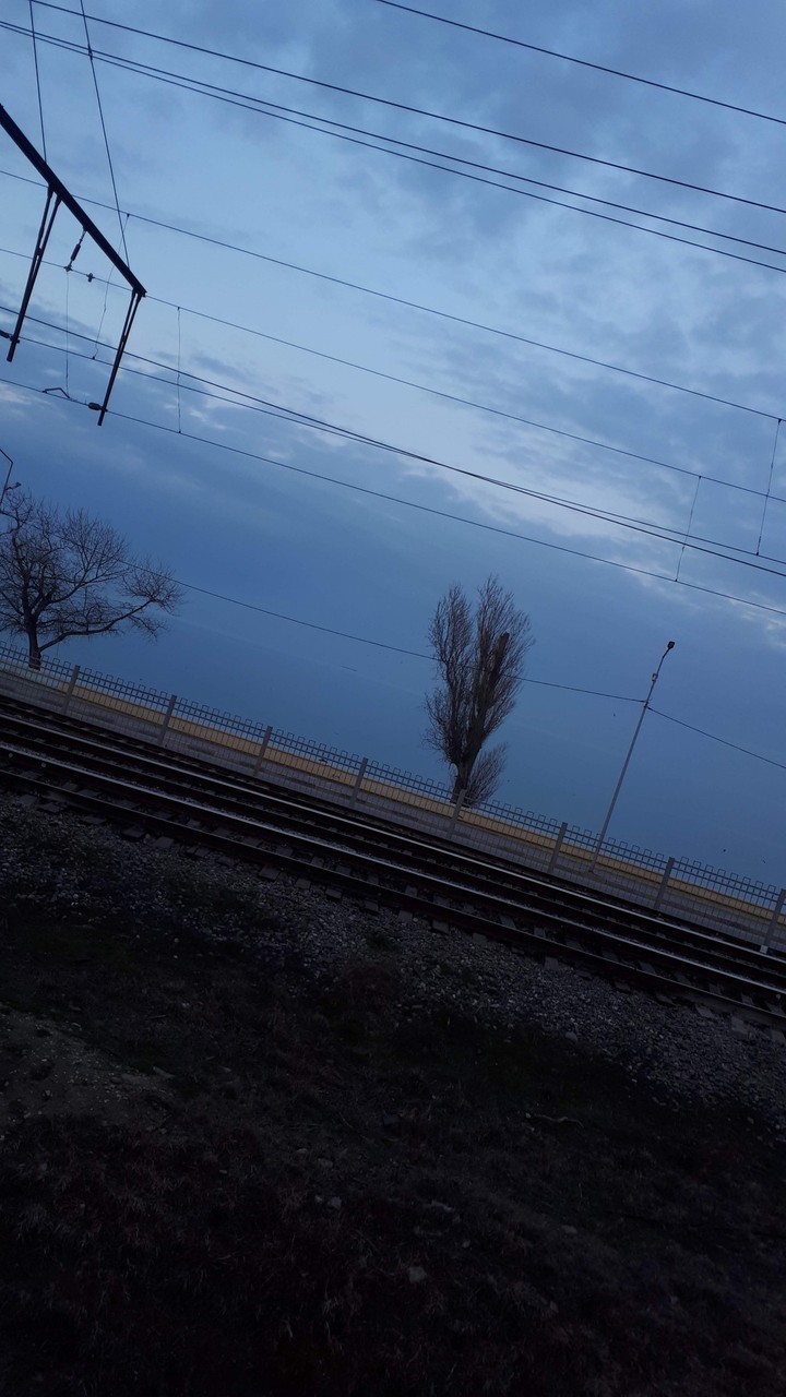 небо