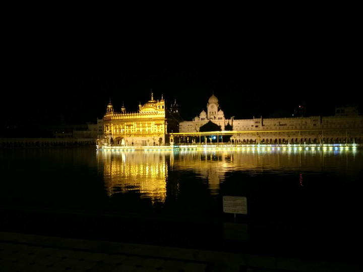 night glow of golden temple