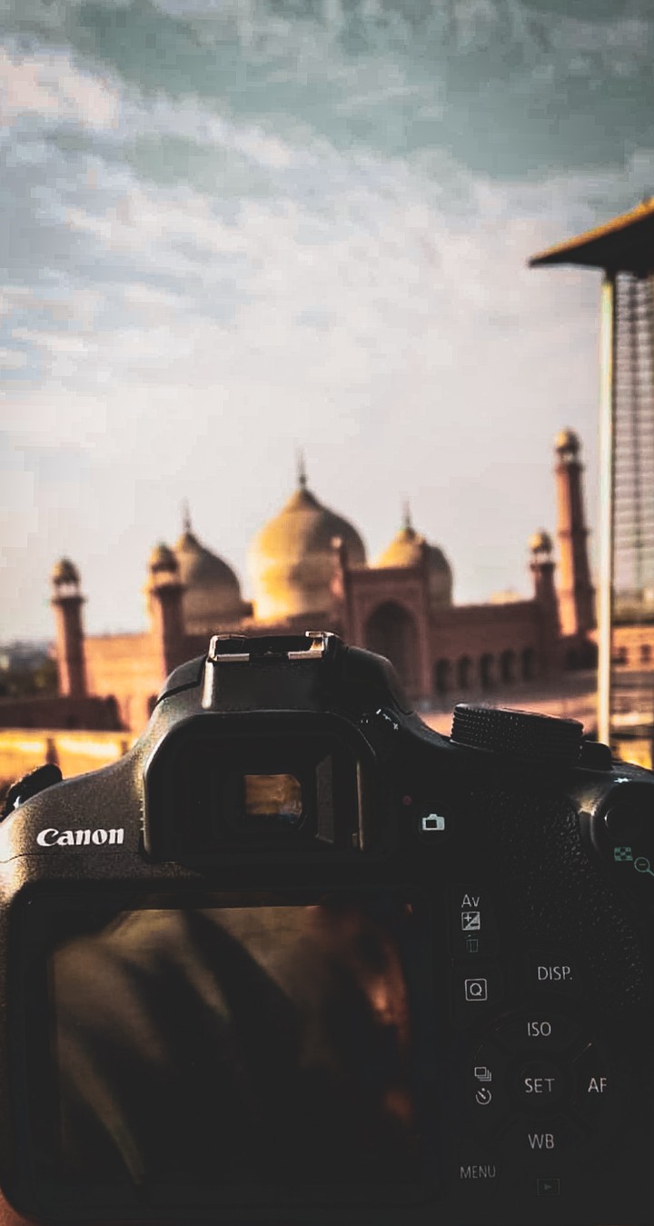 Badshahi Mosque