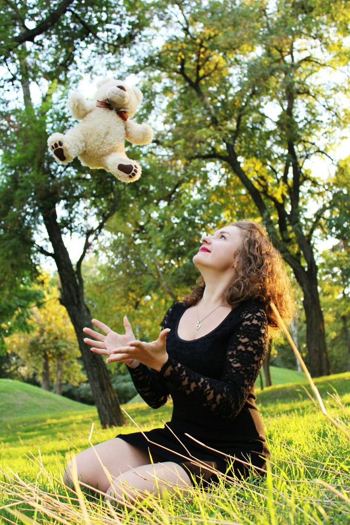 present.   bear. dream