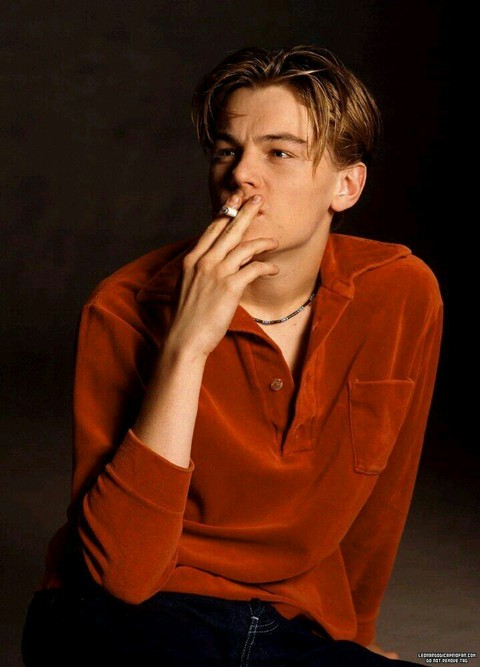 sexy smoke. Leo DiCaprio