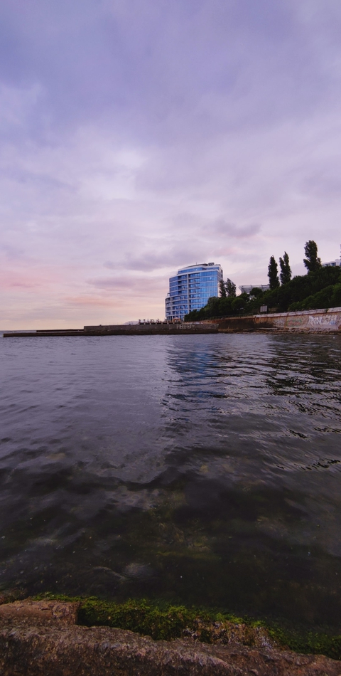море
