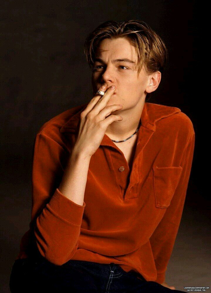 sexy smoke. Leo DiCaprio