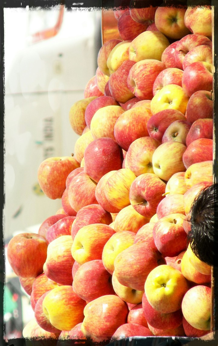 apple