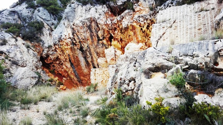Montaña al descubierto