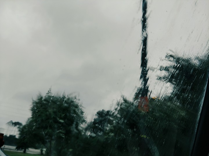 rain on car window