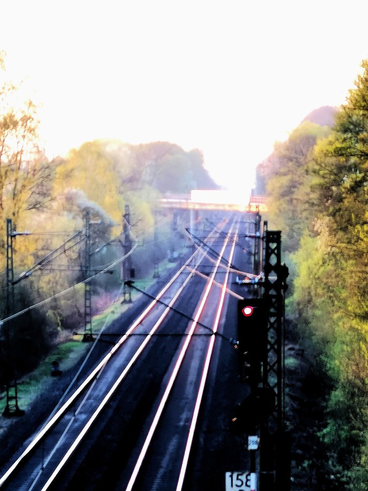train tracks