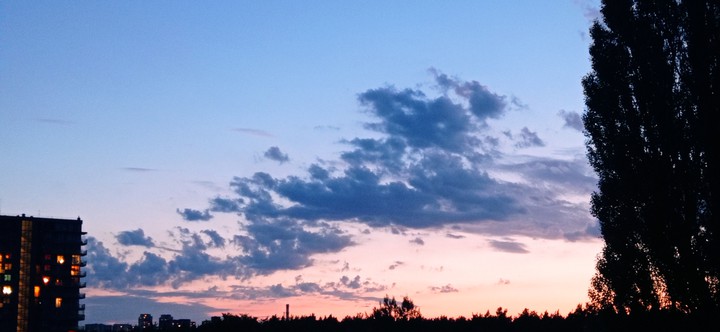 dusk )))