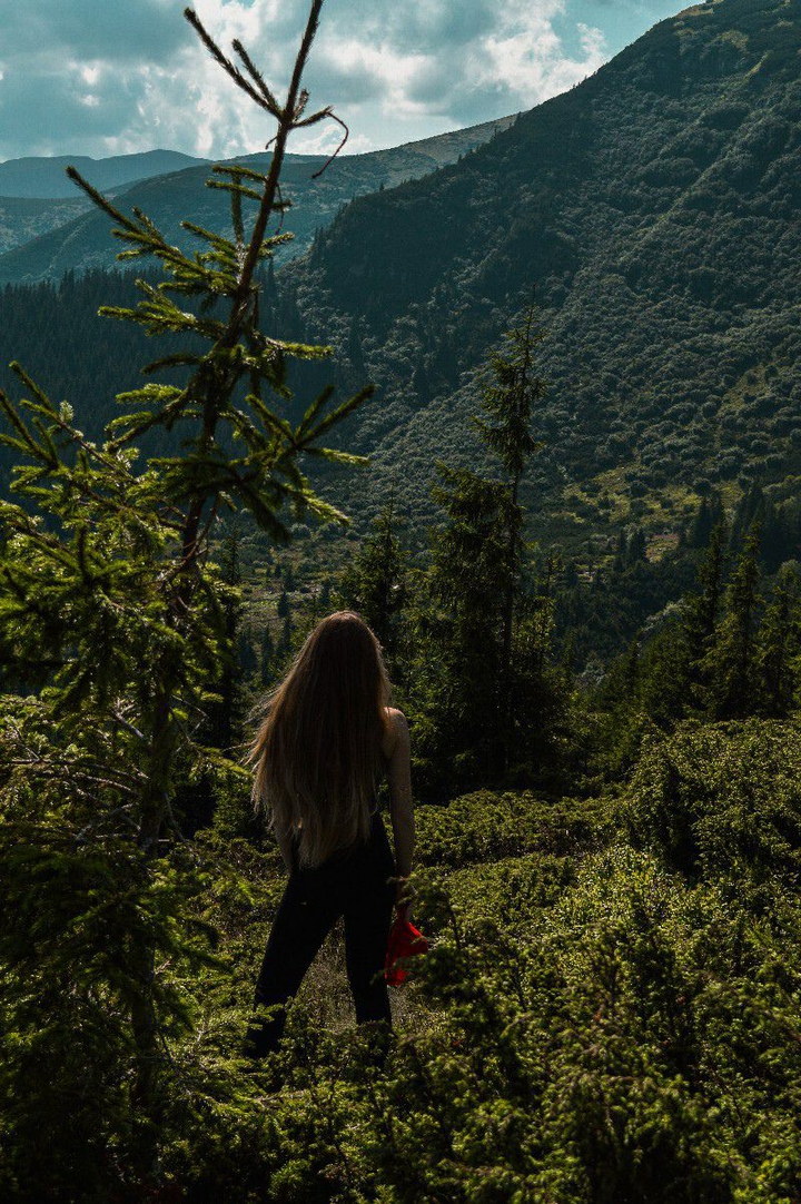 girl in the mountains