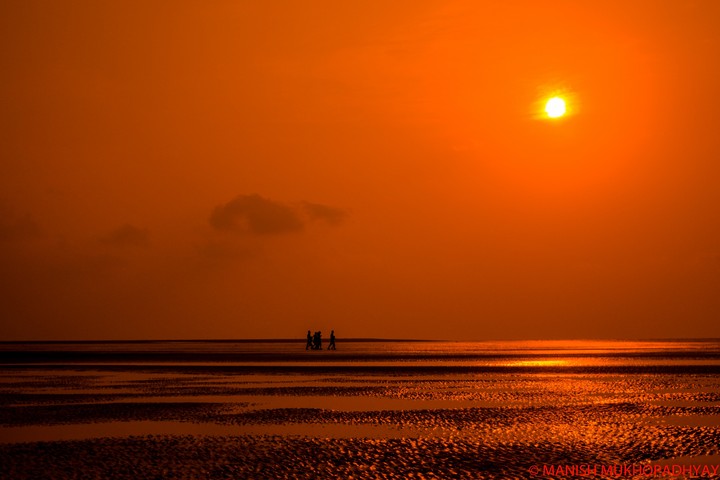 A walk to the horizon