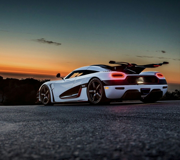 Koenigsegg one