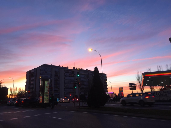 8:10