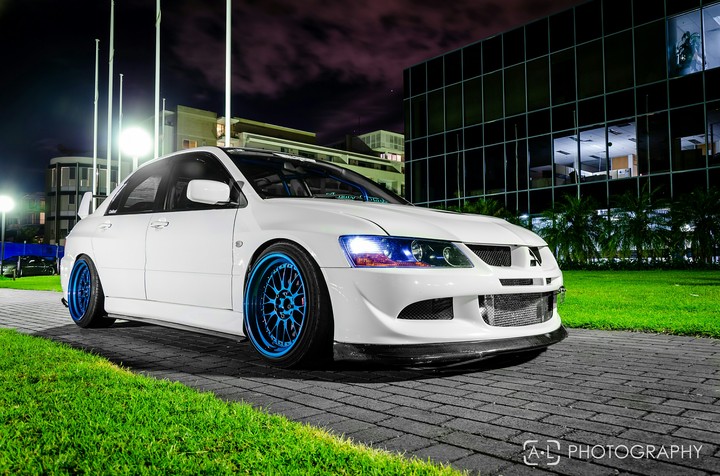 Mitsubishi Lancer Evolution IX