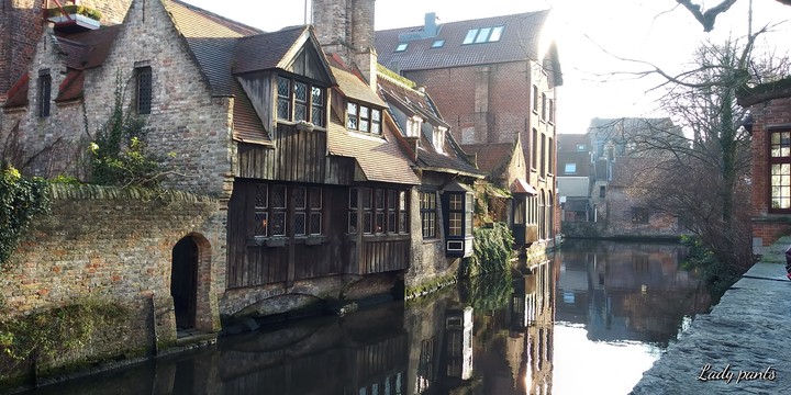 canal in Brugge