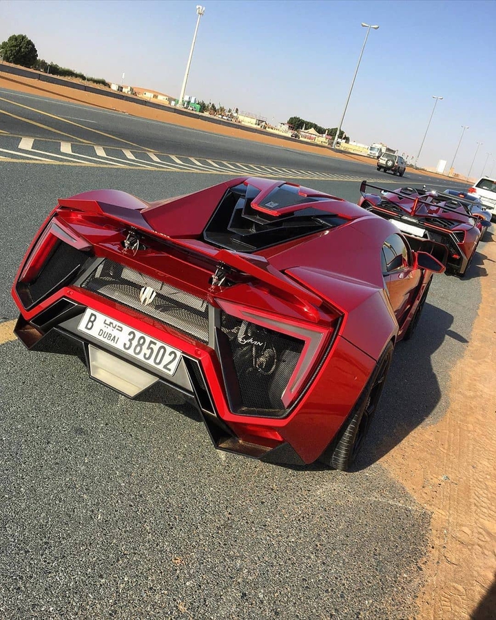 Lykan hypersport
