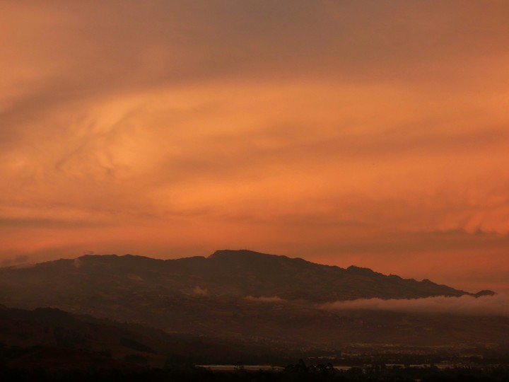 Atardecer en Cartago, Costa Rica