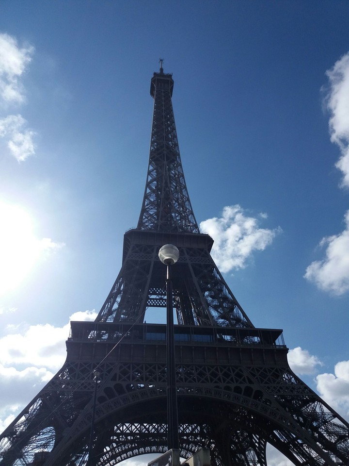 le tour Eiffel