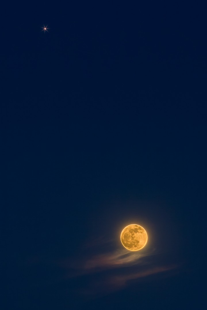 Into The Edge Of Night