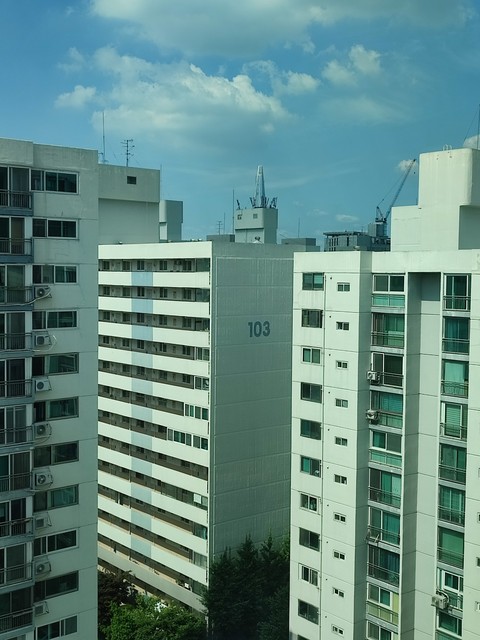 Building, sky वॉलपेपर