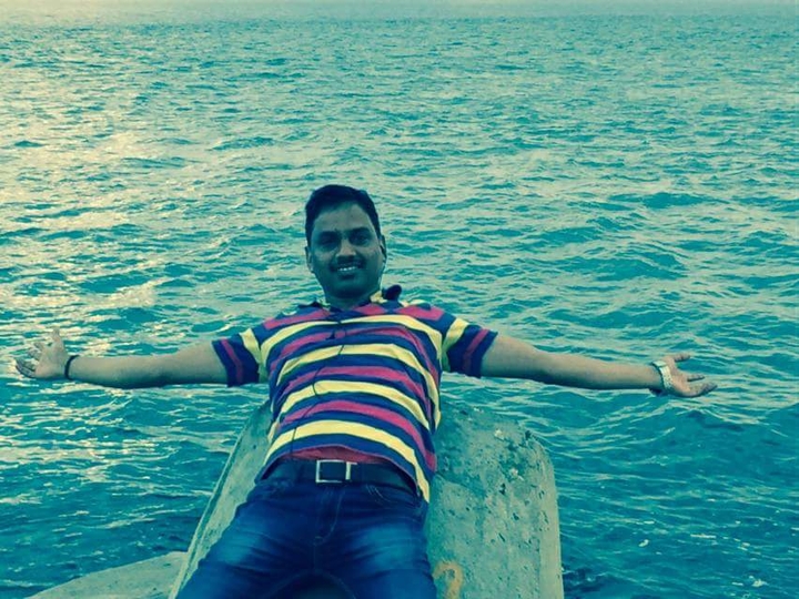 feeling like to sleep in sea