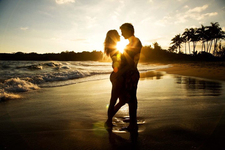 Hold me, Save me...