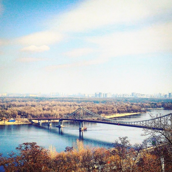 Kiev bridge. Dnipro river