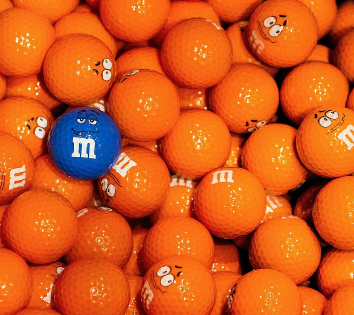 m&m