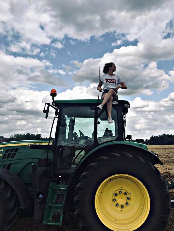 tractor