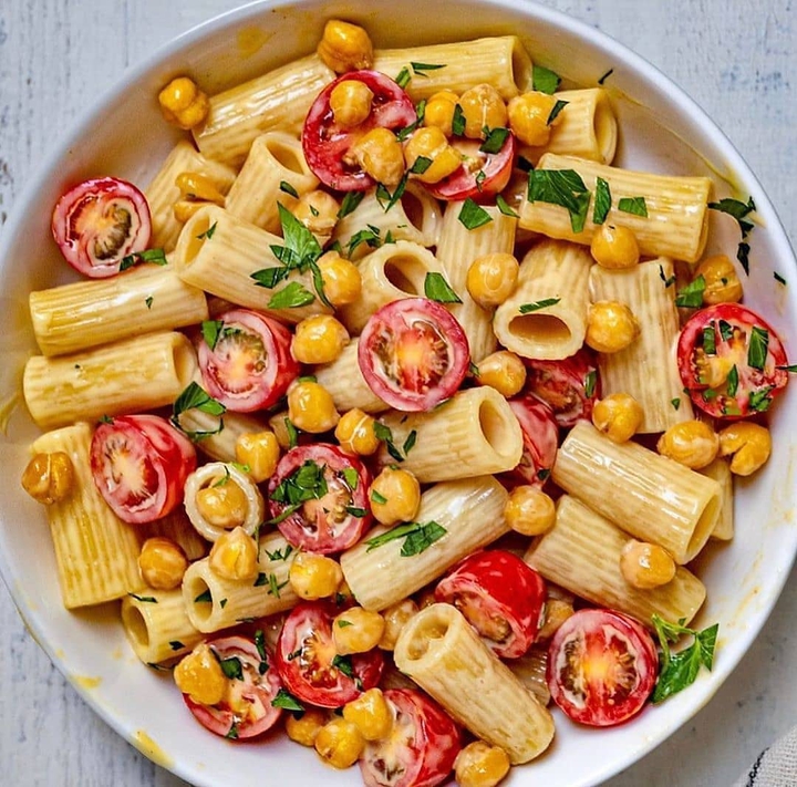 chickpea & pasta salad-