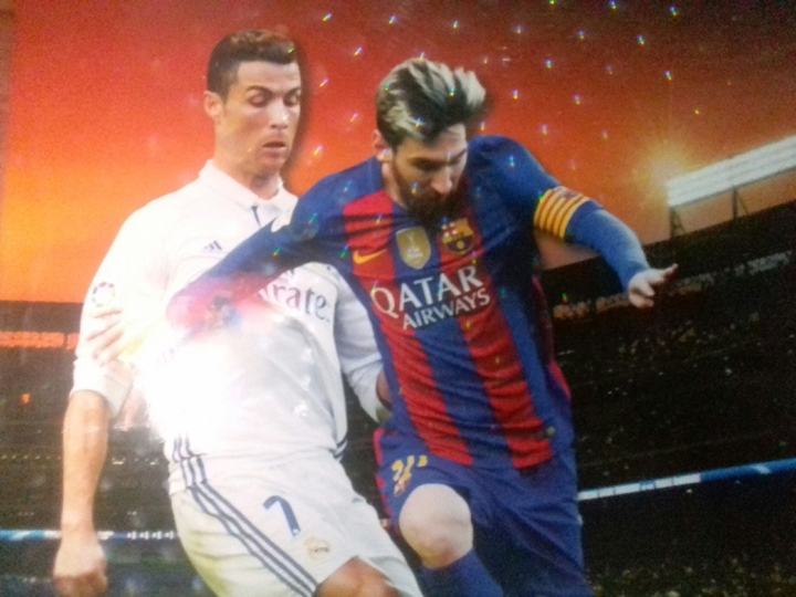 Who is  good messi or ronaldo told me