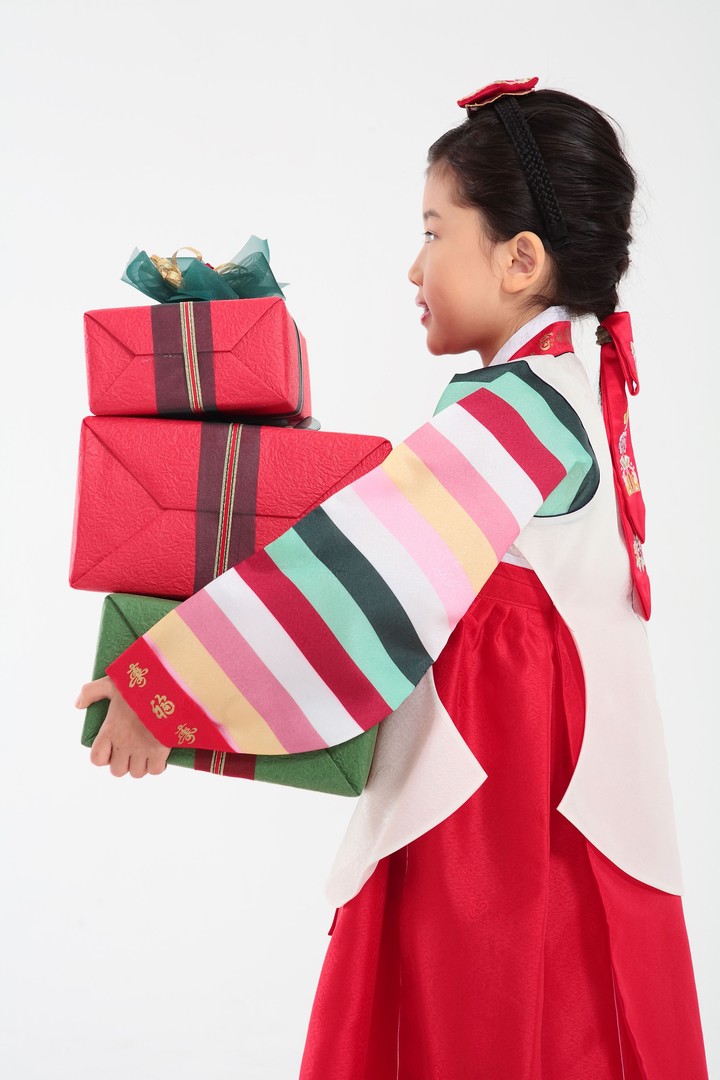 Family in Korean Dress