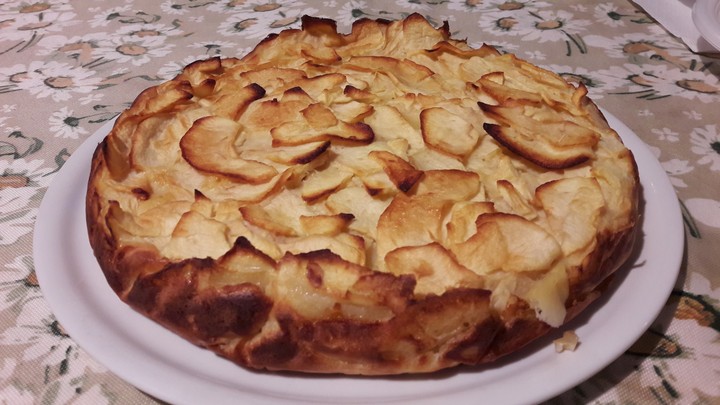 apple cake