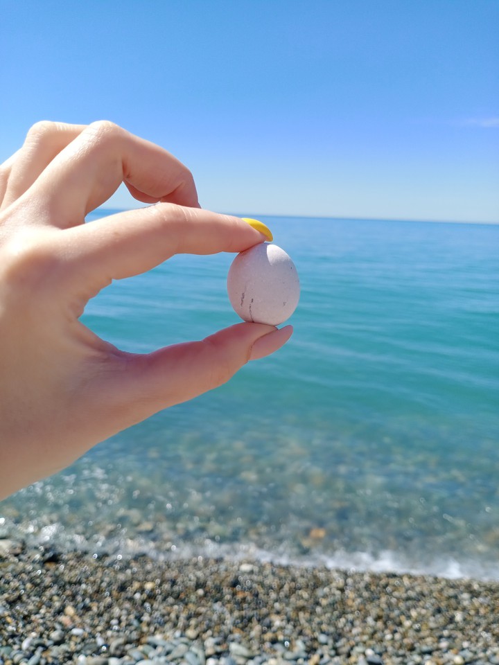 black sea, white stone