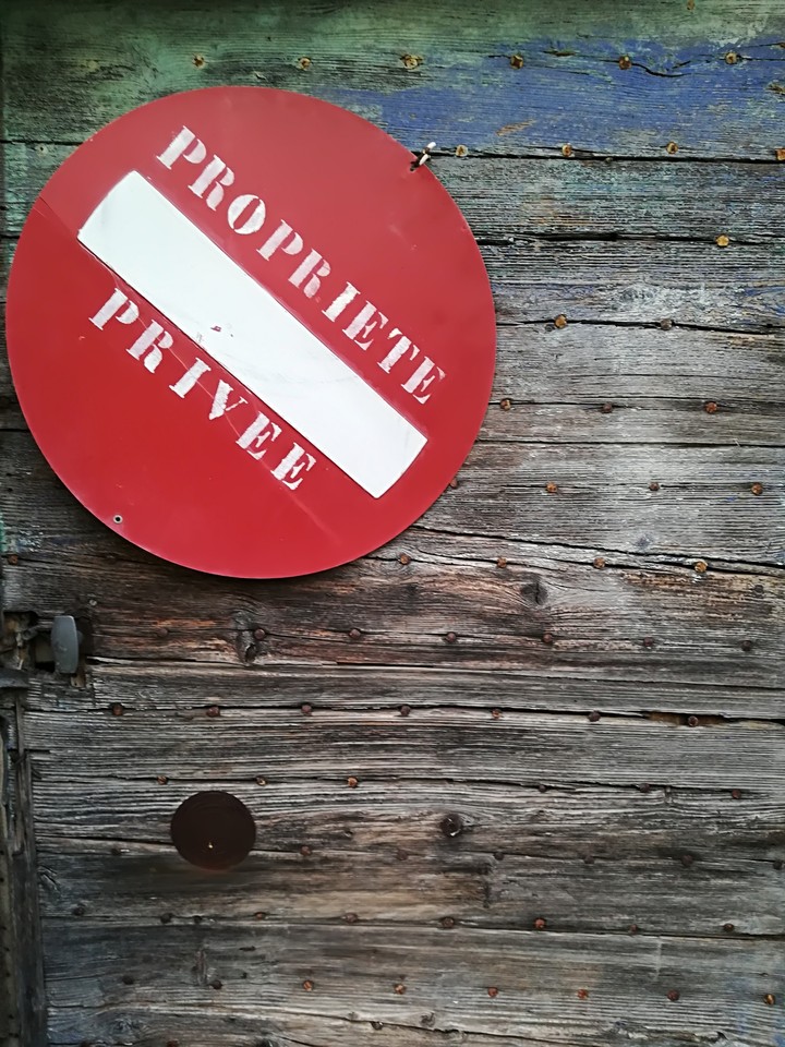 privé