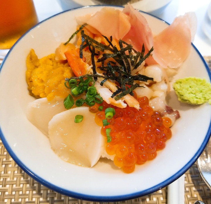 海鮮丼